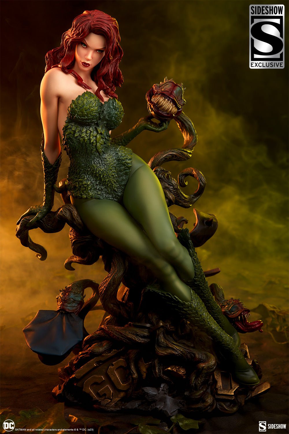 Poison Ivy Premium Format Figure by Sideshow Collectibles - Zombie