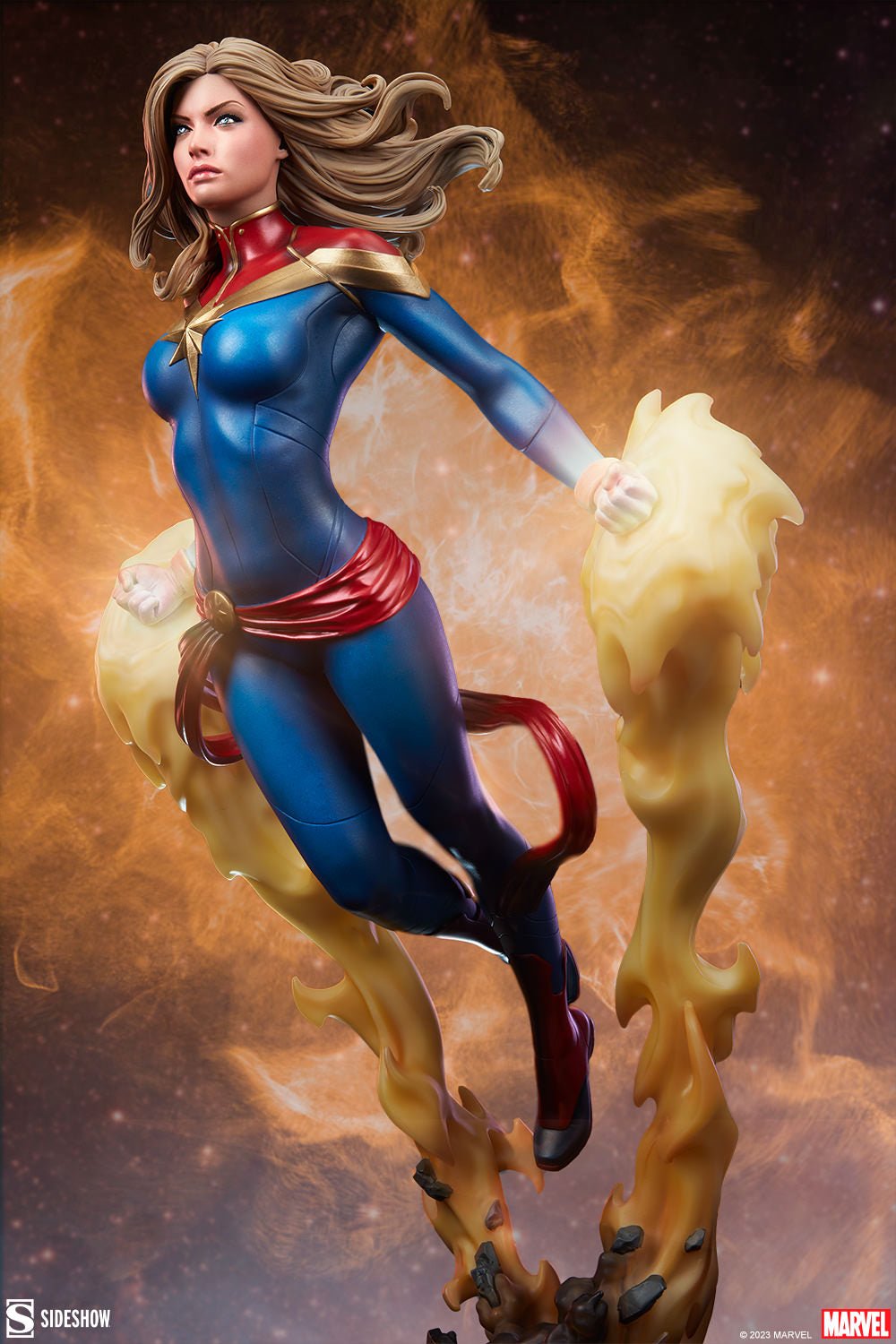 Captain Marvel Premium Format Figure by Sideshow | Sideshow Collectibles - Zombie
