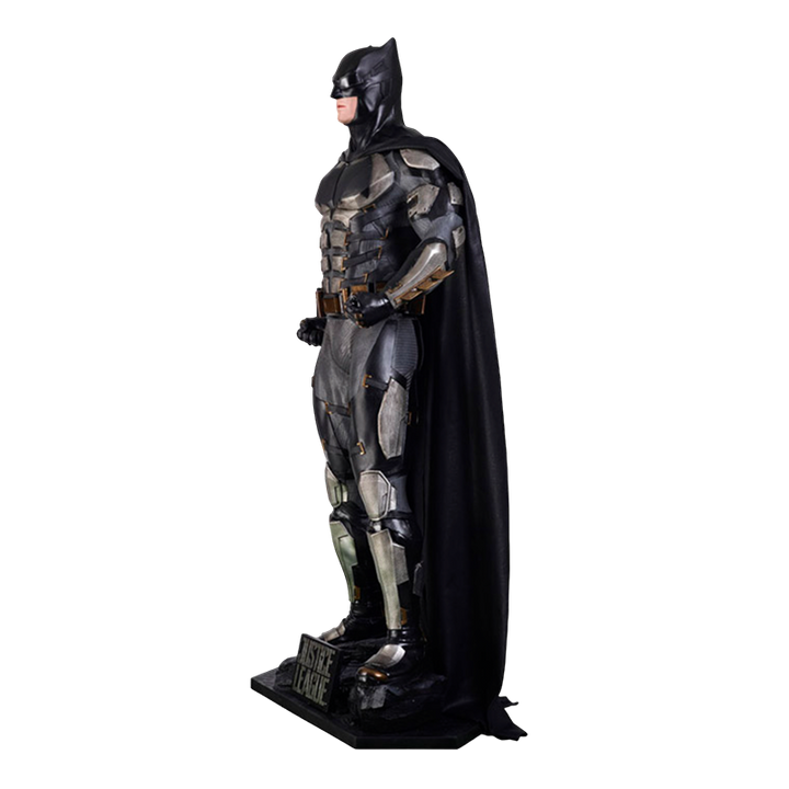Buy Justice League - Batman Tactical Limited Muckle Mannequin Life-Size Statue For Sale Online - Zombie.