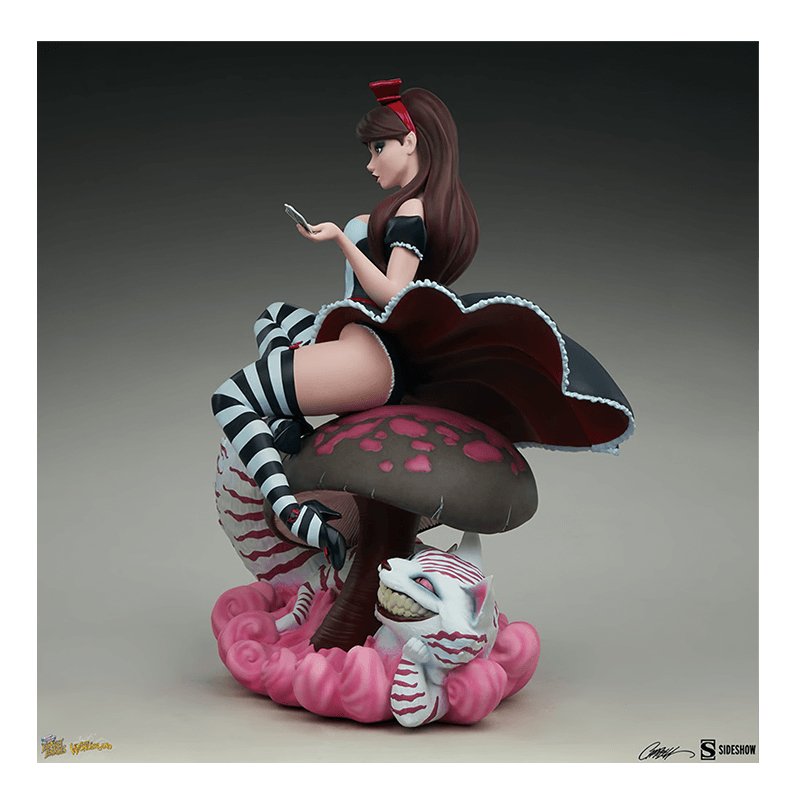 Alice in Wonderland Game of Hearts Edition Statue - Zombie